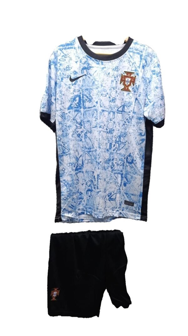 2026/05/wp-1779225826516.jpg 🌍 Colección Grandes de Europa: Vístete como los Reyes del Fútbol