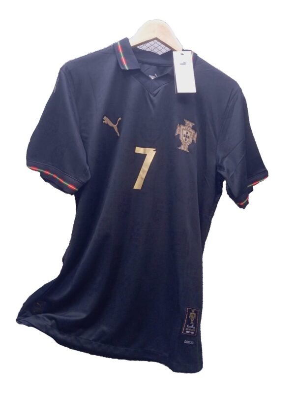 ​🇵🇹 Camiseta Portugal Edición Especial "Pantera Negra" – Cristiano Ronaldo #7